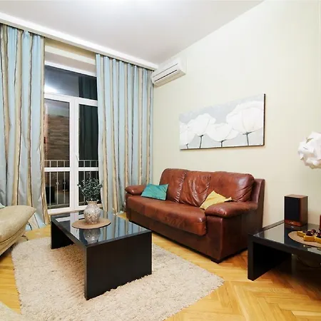 Apartament Centr Kvartir 5